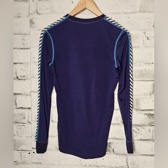 Helly Hansen Purple Long Sleeve Performance Top M Striped Sleeves Base Layer - Picture 2 of 9